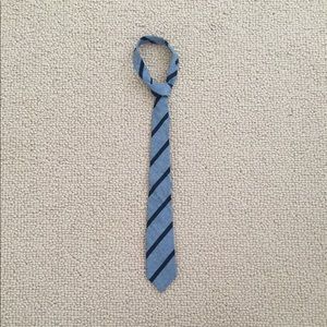 Old Navy Striped necktie (kids L 10-12)